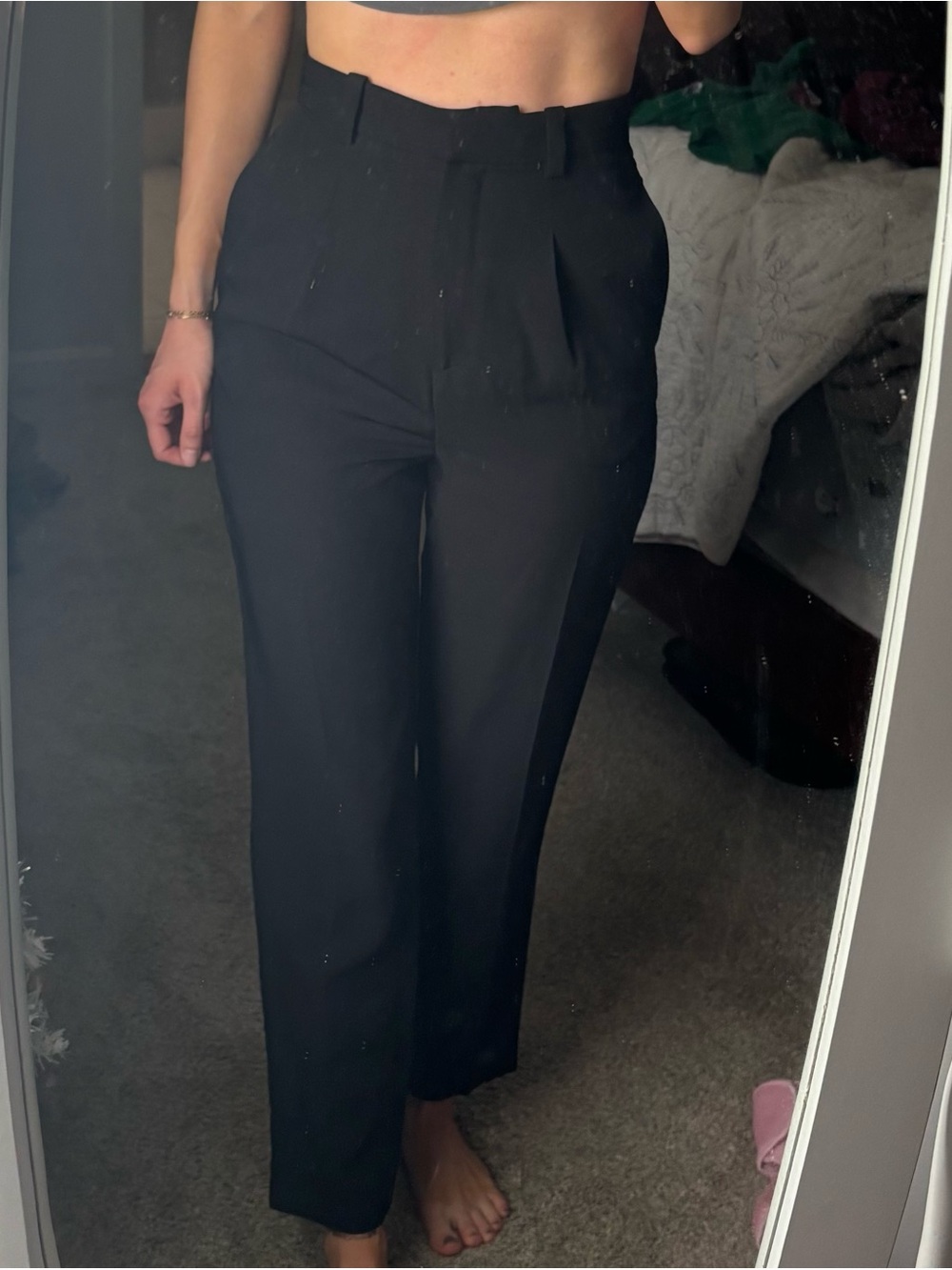 H&M black High-Waist Pleated Women’s Dress Pants